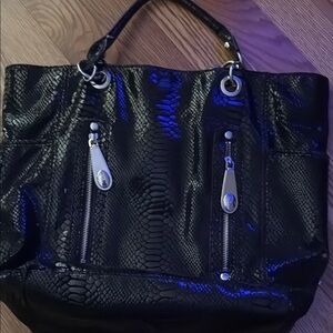 Perlina Black Tote Bag